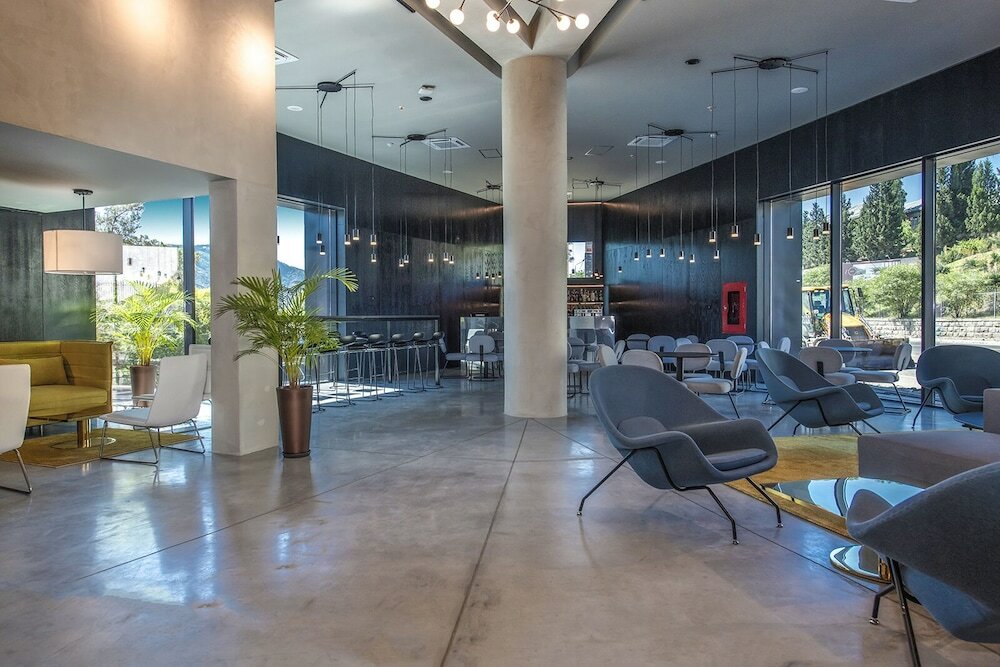 Фото Hotel Golden Tulip Design Tbilisi