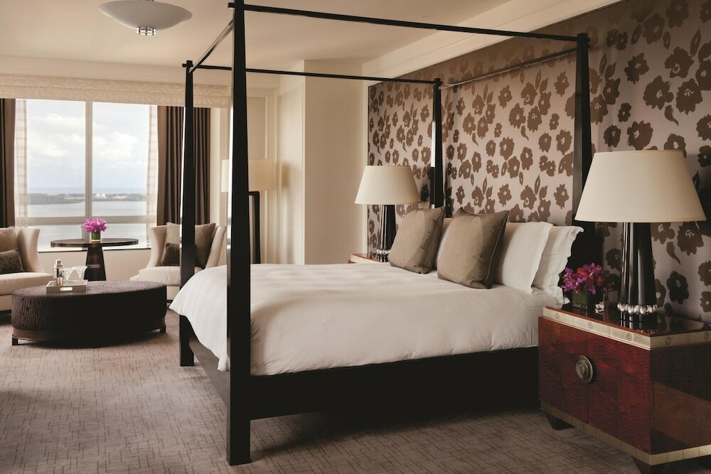 Фото Four Seasons Hotel Miami
