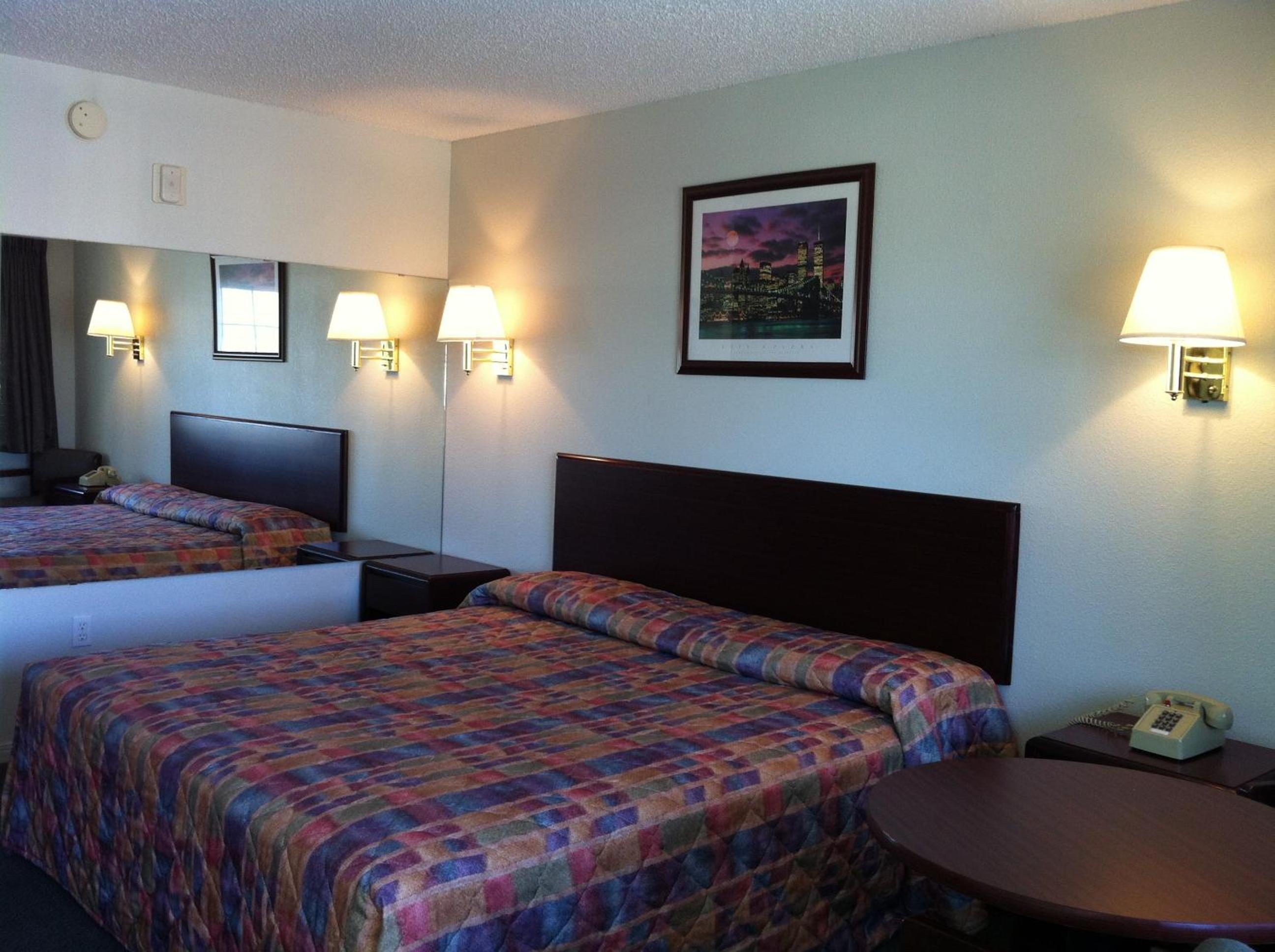 Фото Hotel New York Inn