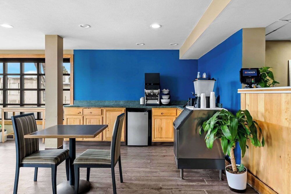 Фото Rodeway Inn Billings Logan Intl Airport, Near St. Vincent Hospital