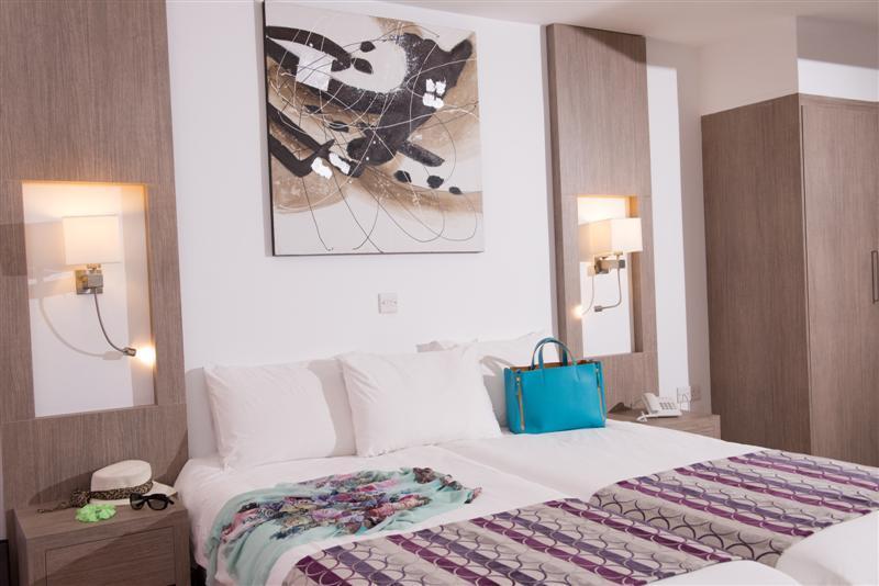 Фото New Famagusta Hotel