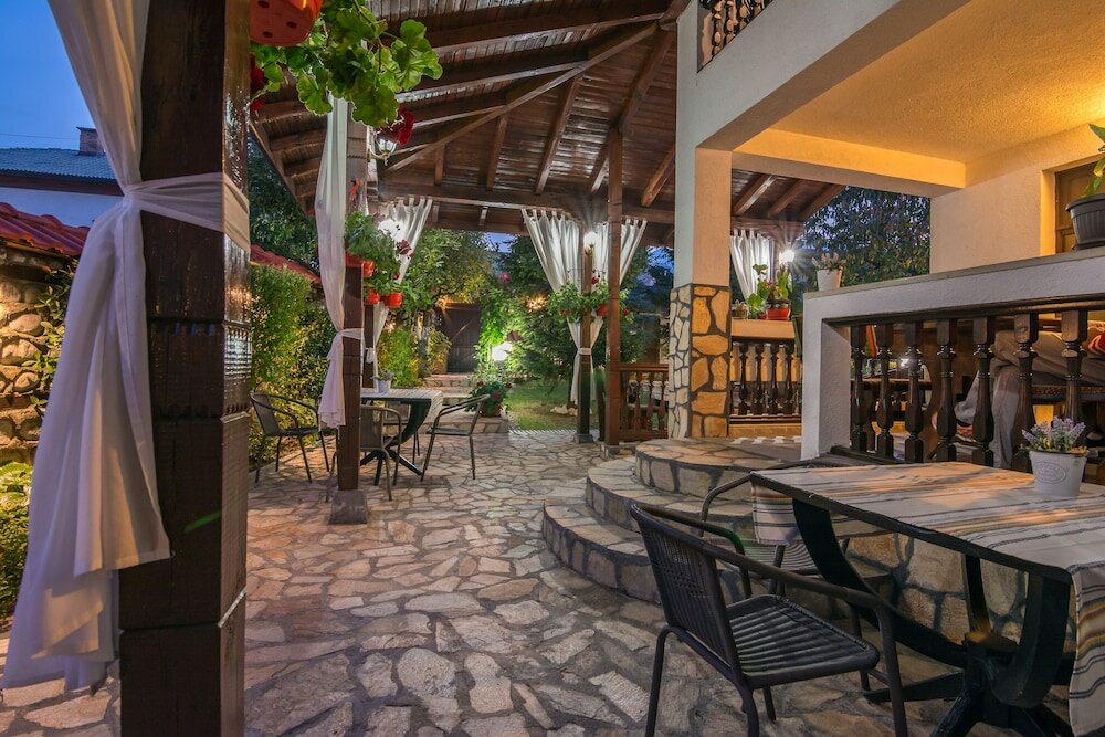 Фото Boutique Guest House Ikonomov