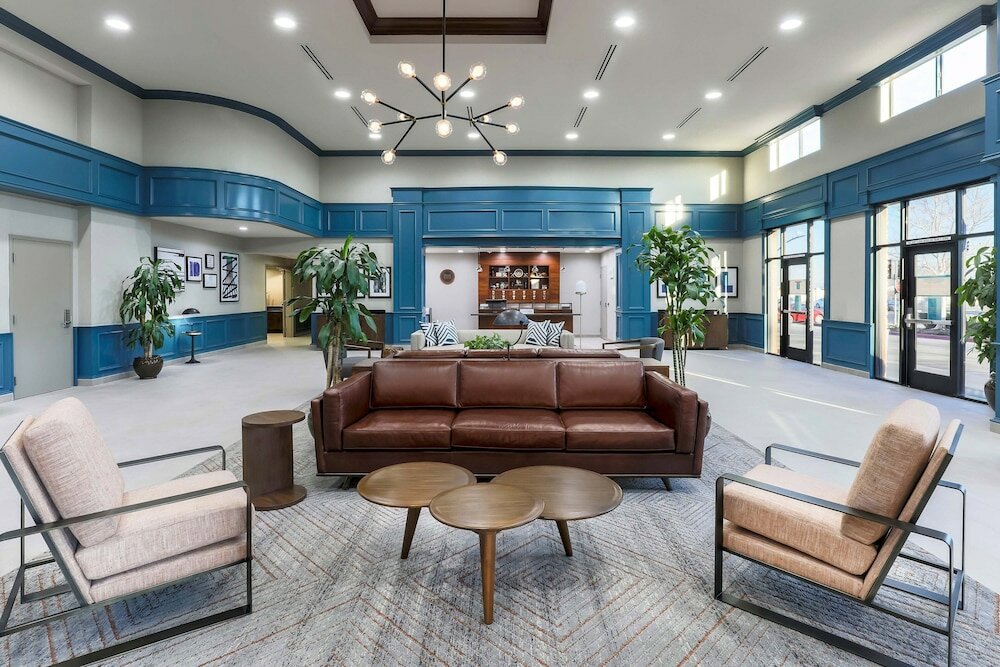 Фото Four Points by Sheraton Ontario-Rancho Cucamonga