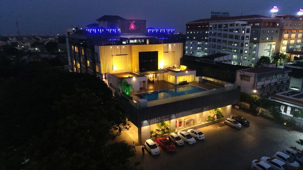 Фото Hash Six Hotels