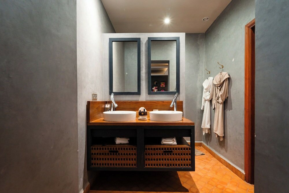 Фото Riad Ysalis