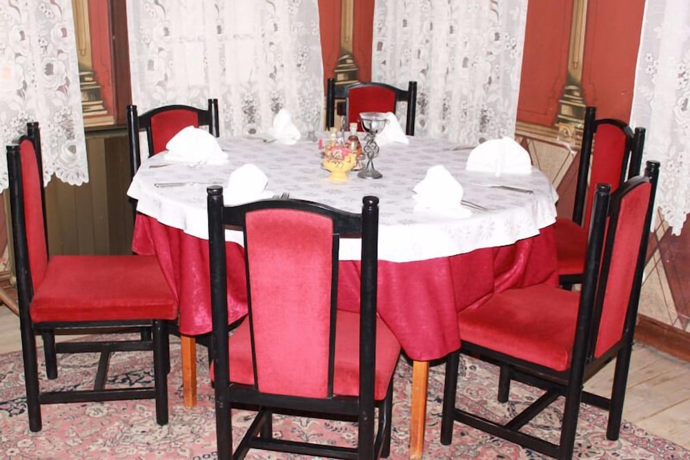 Фото Hotel Alafrangite