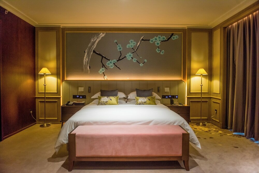 Фото Weihaiwei Hotel