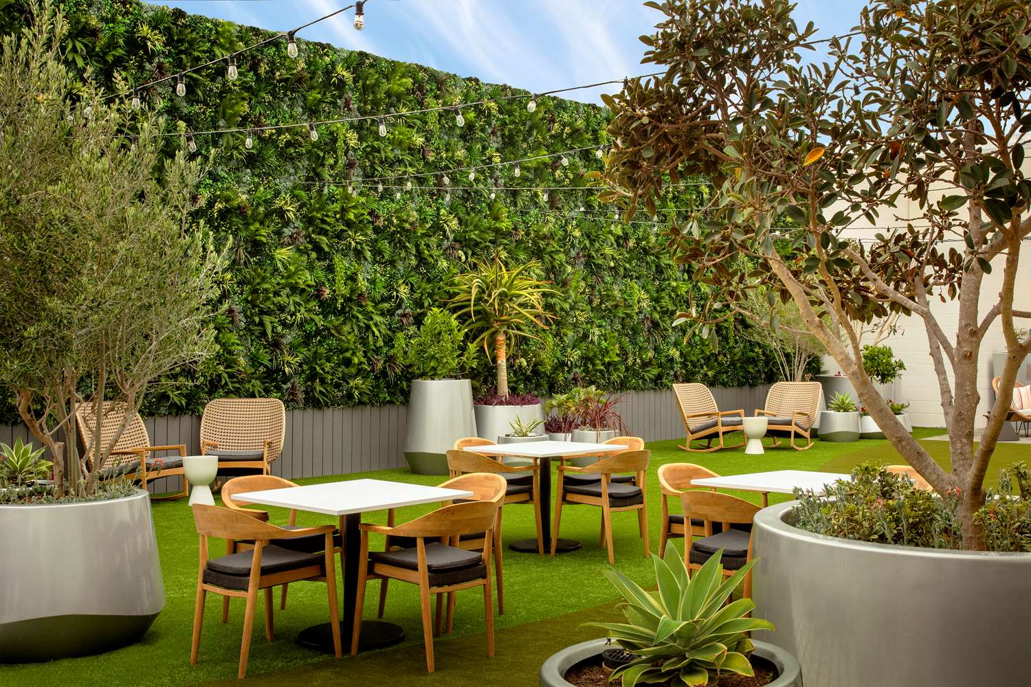 Фото The Monsaraz San Diego, Tapestry Collection by Hilton