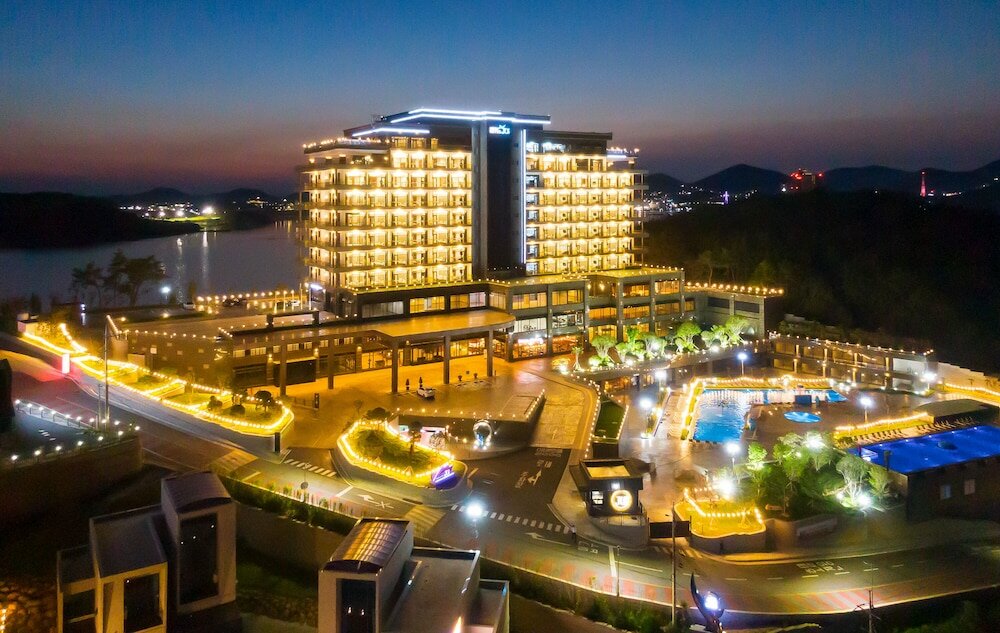 Фото Hotel Jcs Yeosu