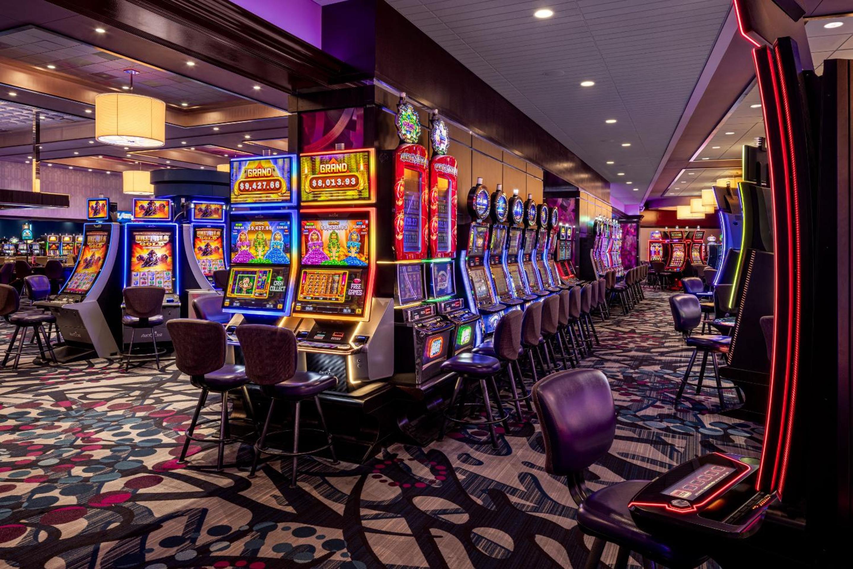 Фото Harrah's Metropolis Hotel & Casino