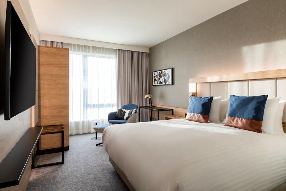 Фото Courtyard by Marriott Glasgow Sec