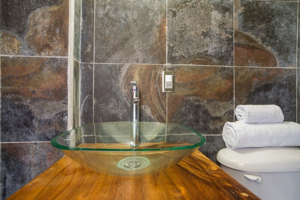 Фото Oyo Hotel Posada Lys, Zihuatanejo