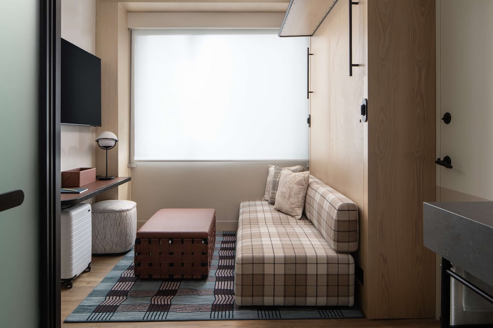 Фото Motto by Hilton New York City Times Square