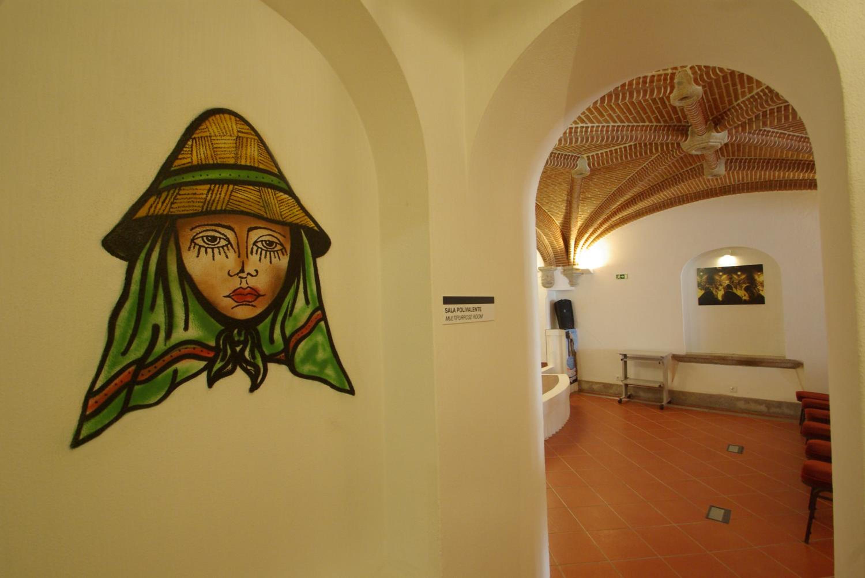 Фото Hi Évora – Pousada de Juventude