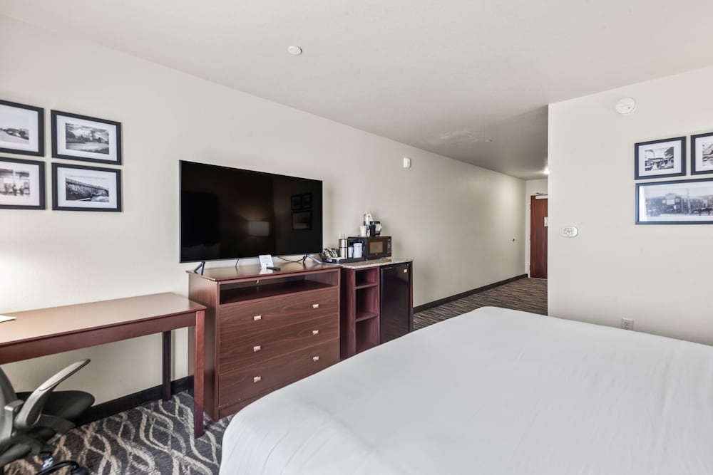 Фото Cobblestone Hotel & Suites - Cullman