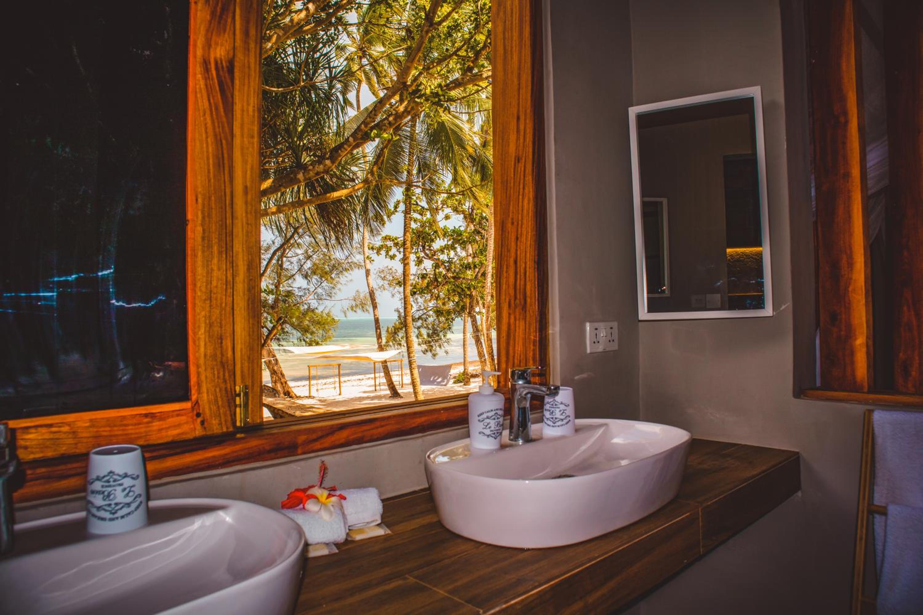 Фото Zanzibella Hotel & SPA