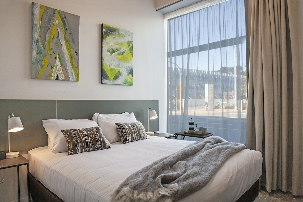 Фото Sojourn Apartment Hotel - Riddiford