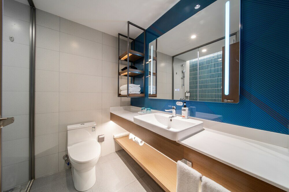 Фото Holiday Inn Express Shanghai Pujiang Lianhang Road
