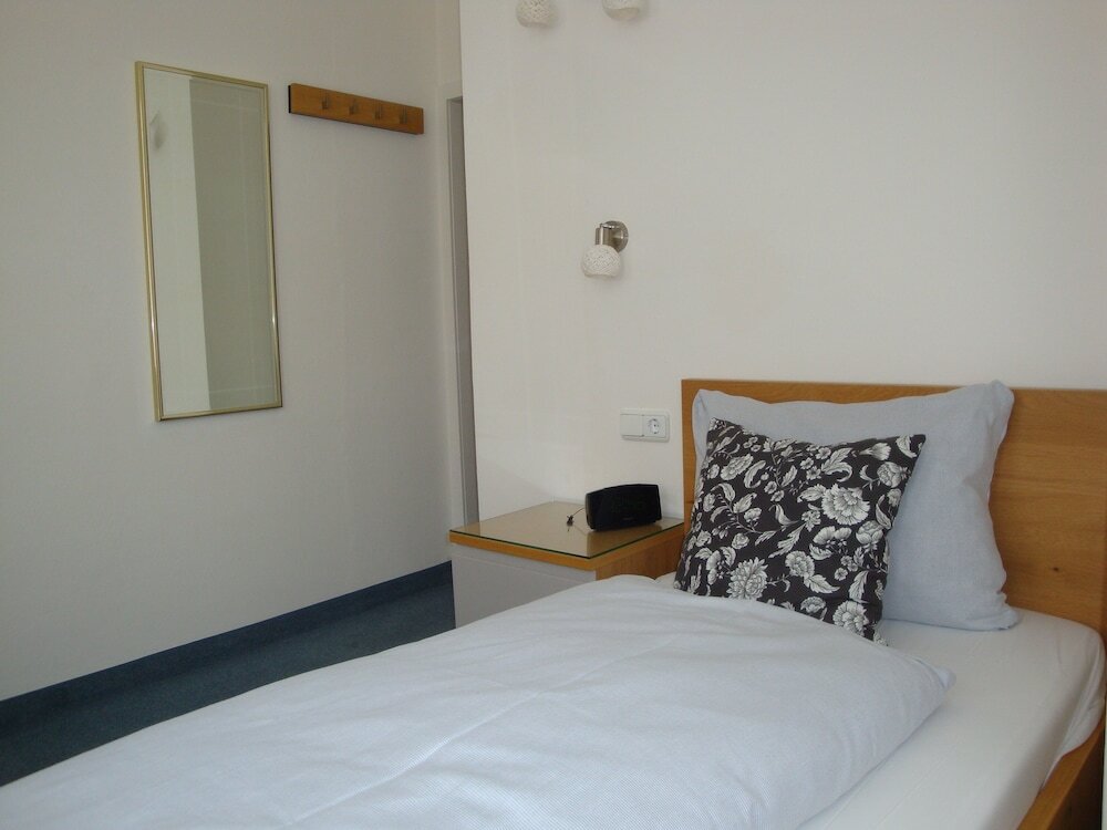 Фото Hotel Bellevue