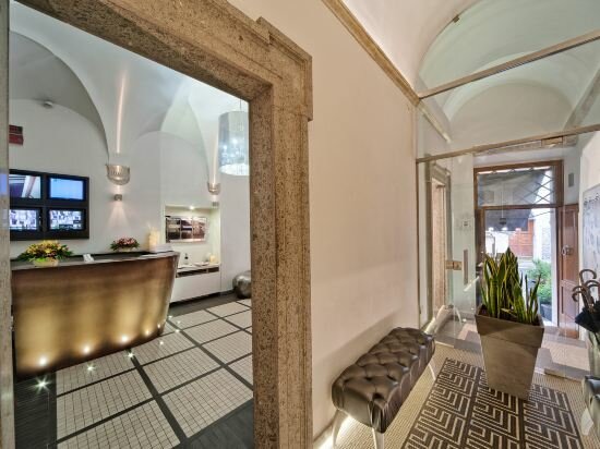 Фото Navona Palace Luxury Inn