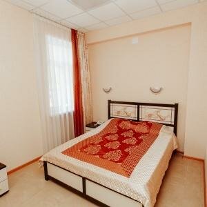 Art Hotel (Kiparisovaya Street, 6), hotel