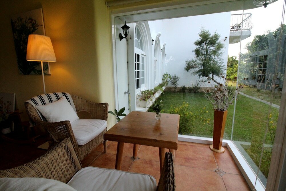 Фото Bonjour Bebe Hostel