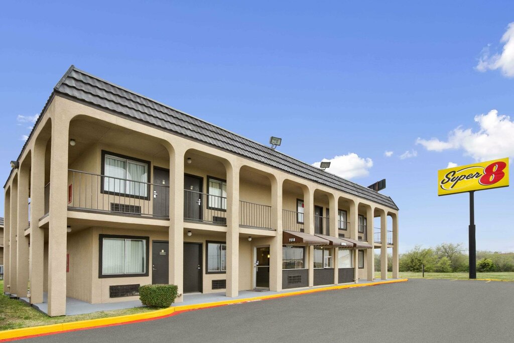 Hotel Super 8 Fort Worth, Fort Worth, photo