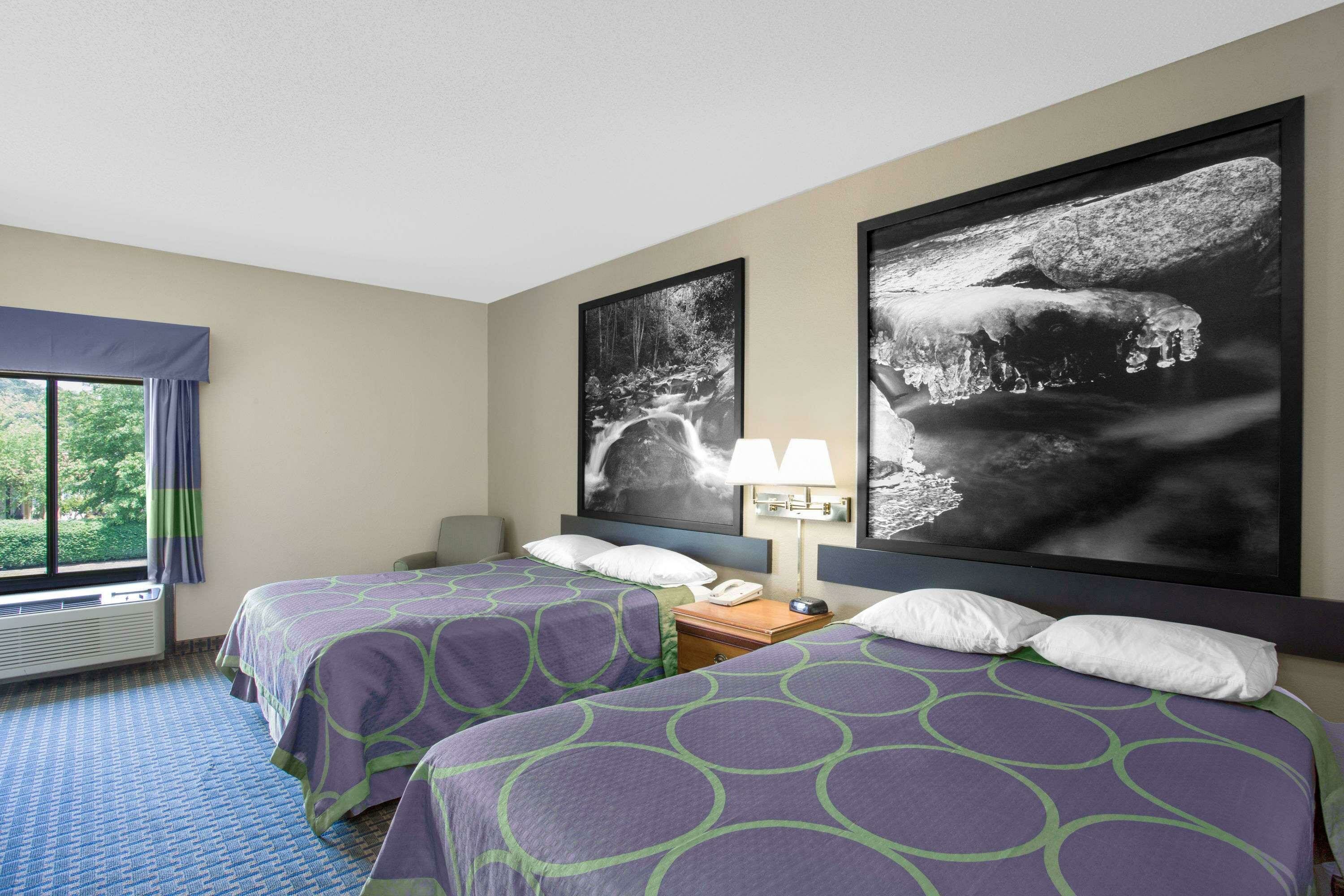 Фото Super 8 by Wyndham Clemmons/Winston-Salem Area I-40