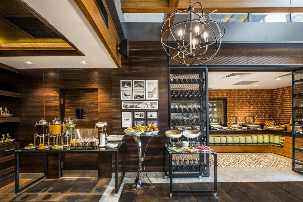 Фото Tbilisi Saburtalo Hotel by Mercure