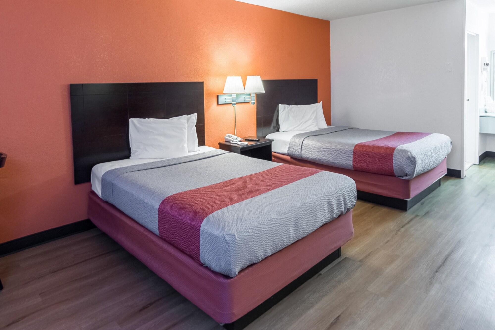 Фото Motel 6 Groton, Ct