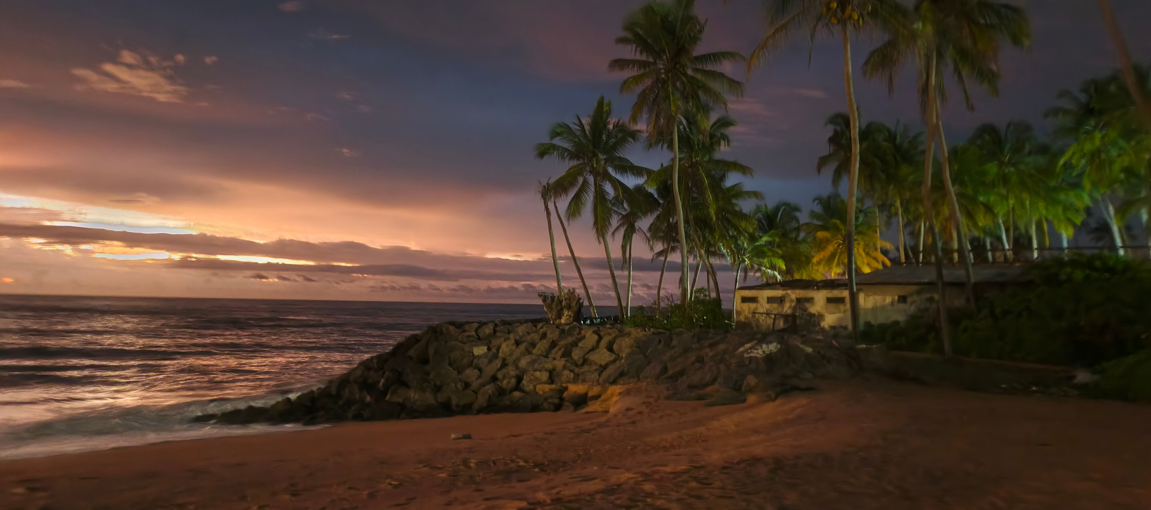 Фото Amagi Beach Hotel Marawila