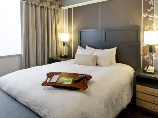 Фото Hampton Inn & Suites Buffalo Downtown