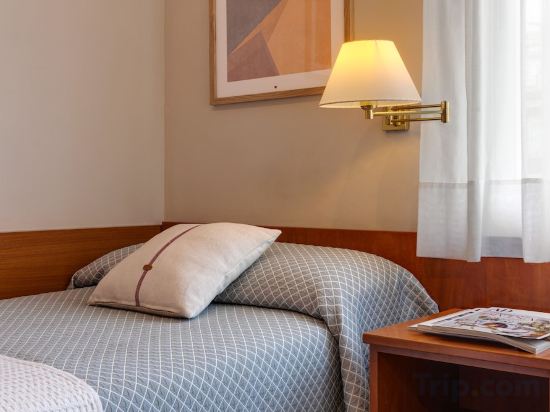 Фото Hotel Bonanova Park