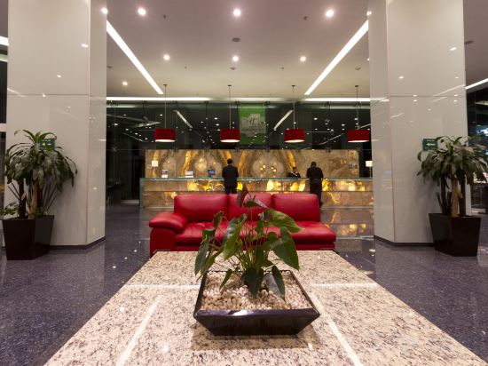 Фото Holiday Inn Mexico City - Plaza Universidad, an Ihg Hotel