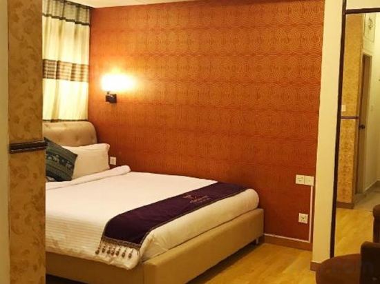 Фото Century Park Residence