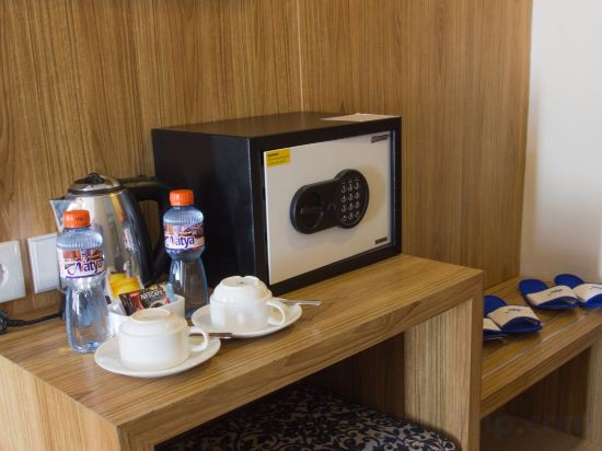 Фото Natya Hotel