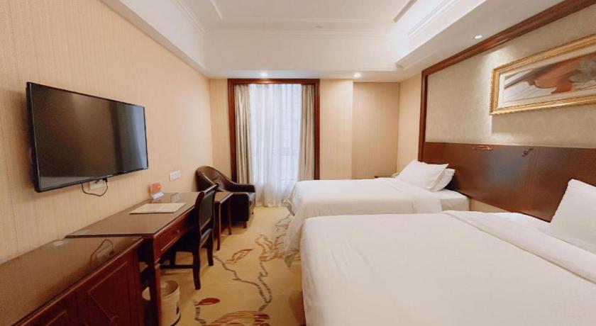 Фото Vienna Hotel Shanghai Wild Animal Park