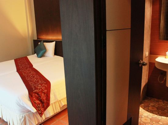 Фото Hua Hin White Sand Hotel