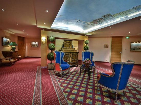 Фото Maison Rouge Hotel