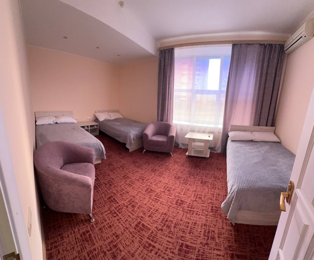 Фото отеля 4