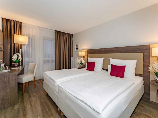 Фото Hotel Newton Karlsruhe