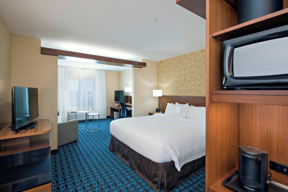 Фото Fairfield Inn & Suites by Marriott Phoenix Tempe/Airport