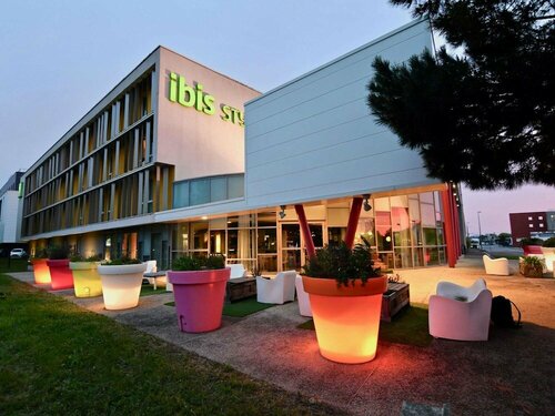 Внешний вид отеля ibis Styles Nantes Reze Aéroport в Резе, фото 1