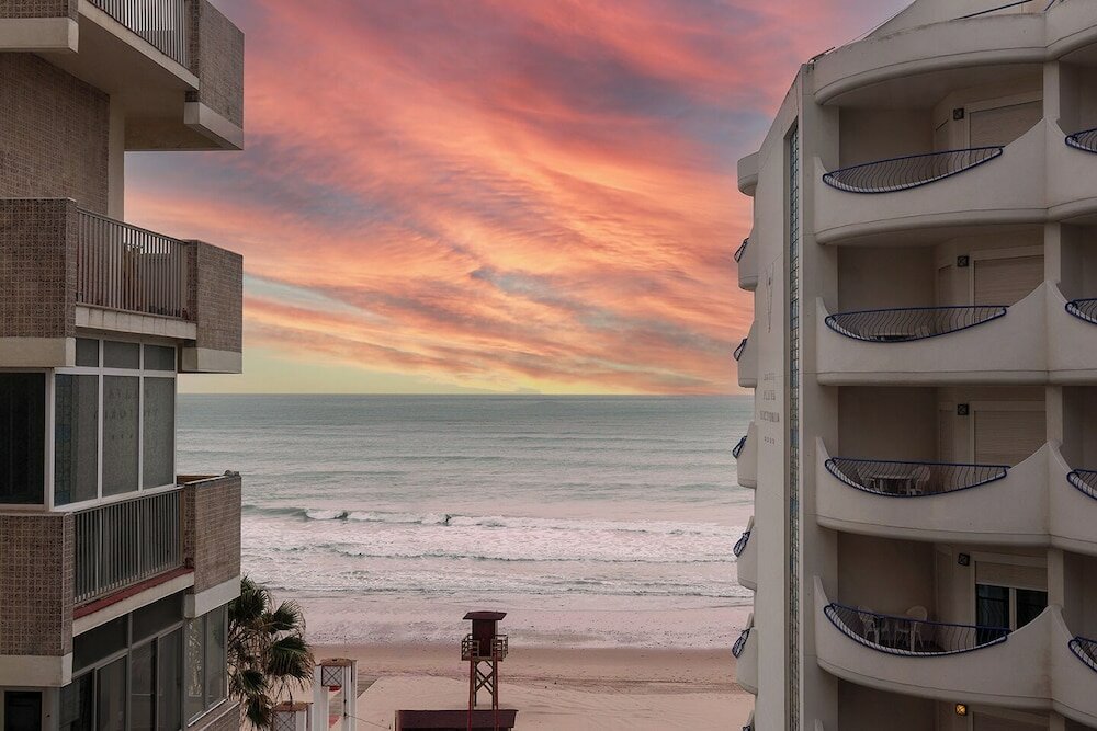 Фото Hotel SPA Cadiz Plaza
