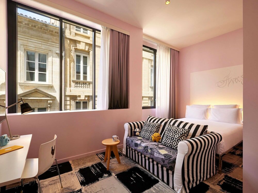 Фото Mama Shelter