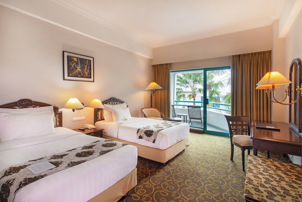 Фото Blue Sky Hotel