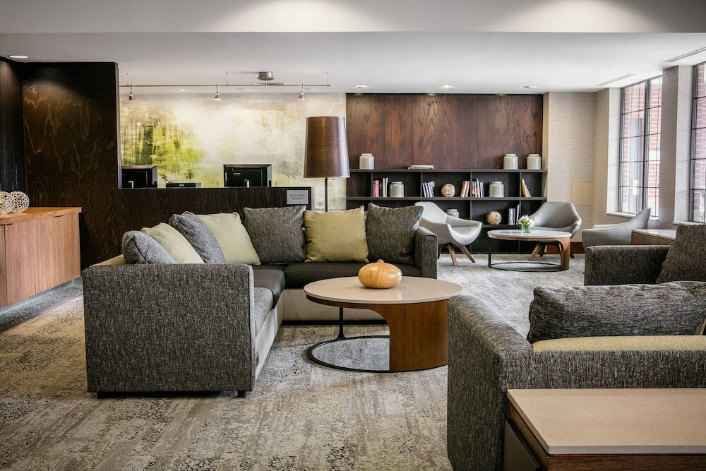 Фото Courtyard Marriott Aksarben Village