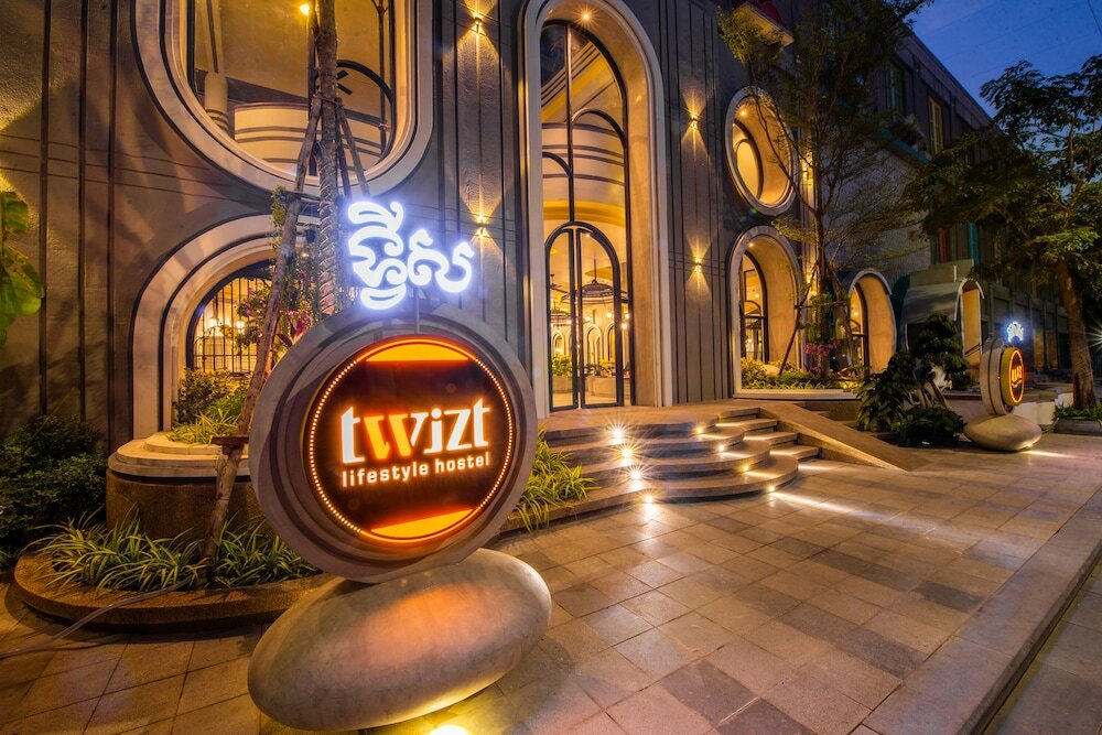 Фото The Twizt - Lifestyle Hostel & Hotel