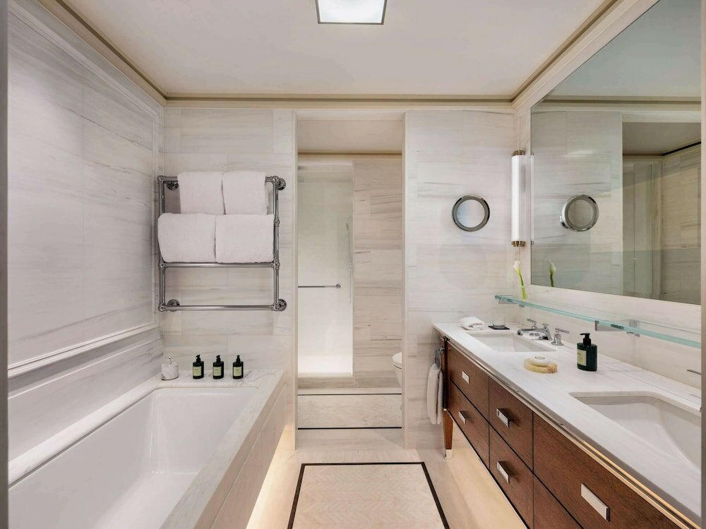 Фото Raffles London at The Owo