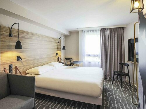 Внешний вид отеля Ibis Styles Laval Centre Gare в Лавале, фото 2